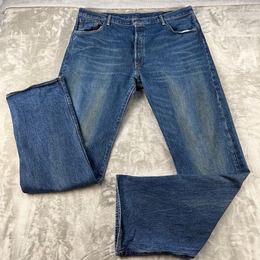 Levi's Jeans Mens 40x34 501 Original Fit Blue Straight Leg Button Fly EUC